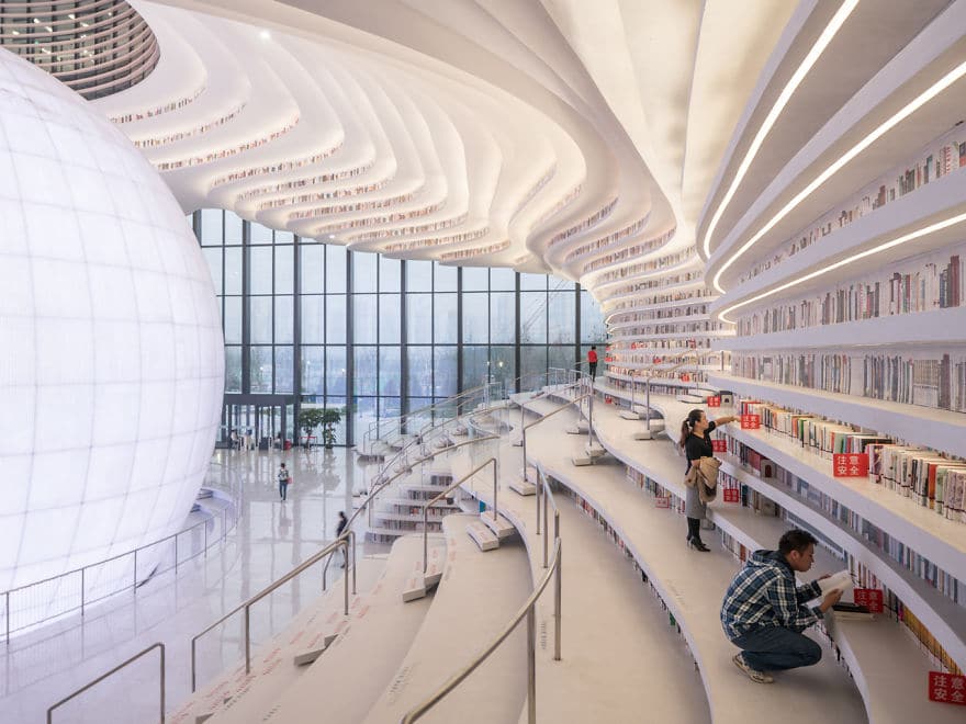 China inaugura a biblioteca mais espetacular do mundo com 1,2 milhões de livros e o interior é de cortar a respiração China inaugura a biblioteca mais espetacular do mundo com 1,2 milhões de livros e o interior é de cortar a respiração